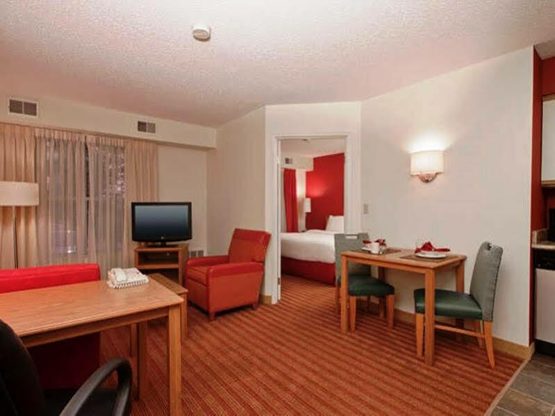 Residence Inn By Marriott Davenport Exterior photo
